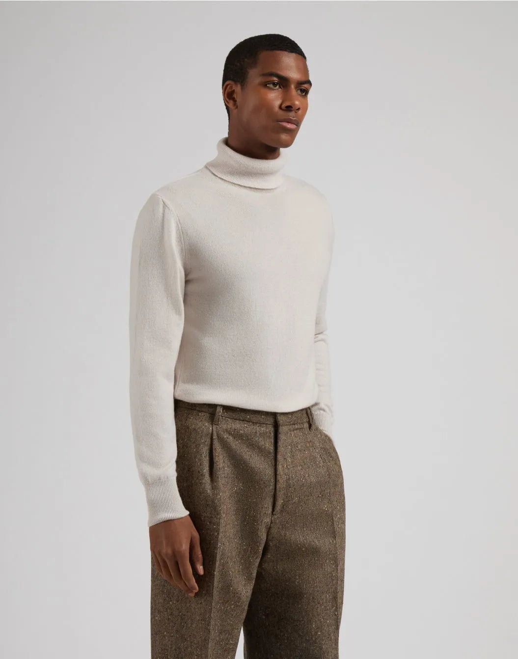 LARDINI Cashmere Turtleneck Sweater | Cream – Burrows Clothiers