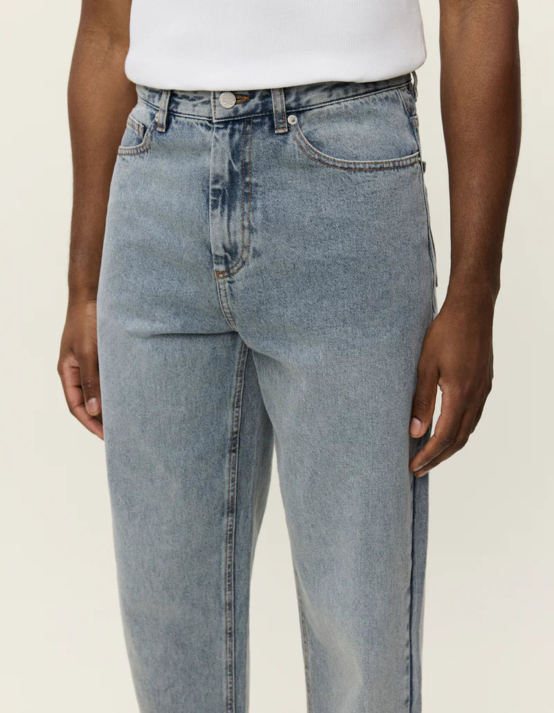 LES DEUX Roi Washed Jeans