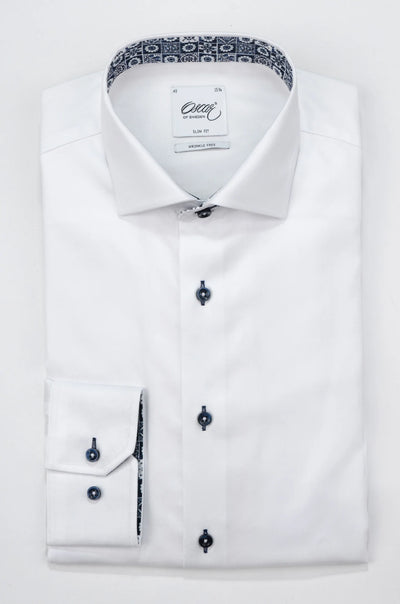 Oscar of Sweden White Shirt with Contrast Buttons